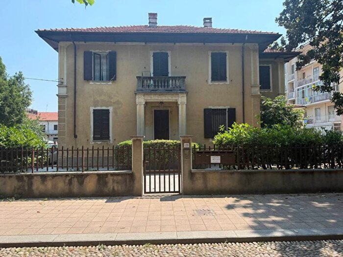 Appartamento bilocale in affitto in Viale Antonio Gramsci, Centro, Grugliasco