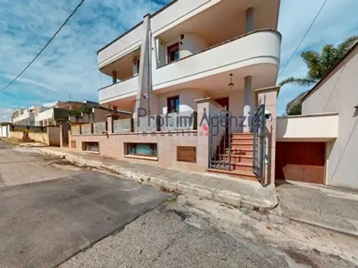 Casa trilocale in vendita in Carovigno