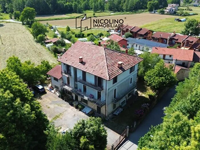 Casa con 6 locali in vendita in Via Valdarello, Cervasca