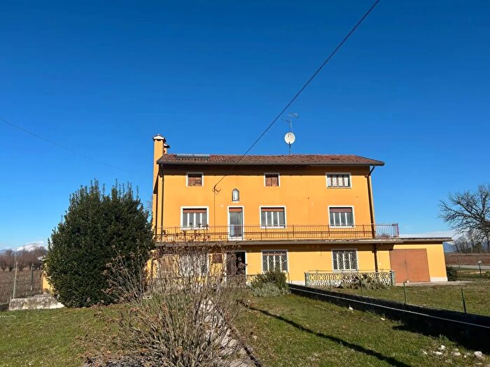 Casa quadrilocale in vendita in Via Galileo Galilei, Sedegliano