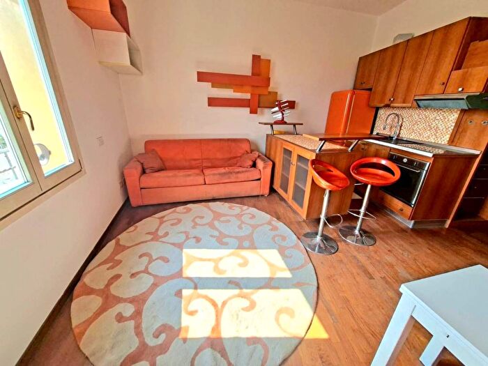Appartamento monolocale in affitto in Via Calabria, Farini, Milano