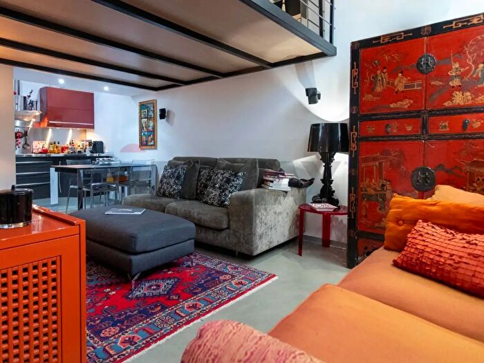 Appartamento bilocale in vendita in Via Tuscolana, Roma