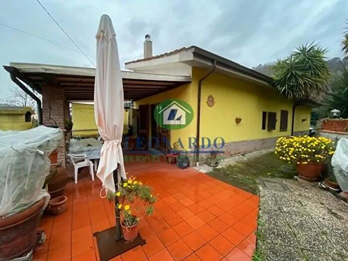 Casa trilocale in vendita in Montecatini Terme