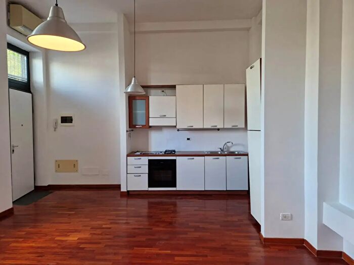 Appartamento bilocale in vendita in Via Villapizzone, Milano
