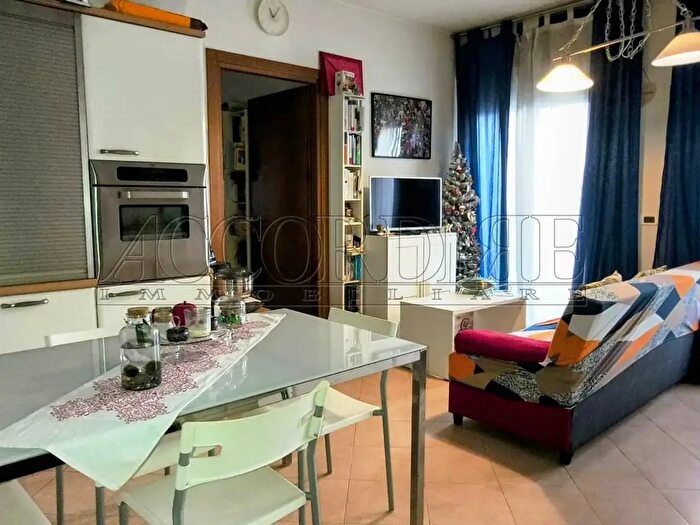 Appartamento quadrilocale in vendita in Via Chopin, Padova