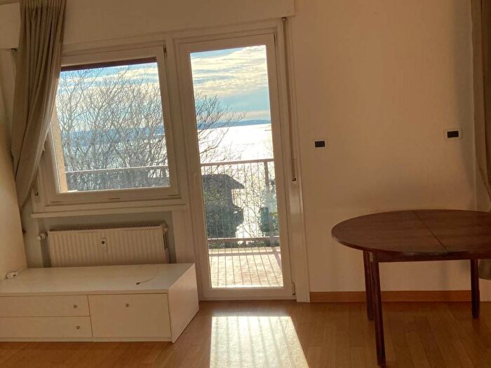 Appartamento quadrilocale in affitto in Via Bonomea, Barcola, Trieste