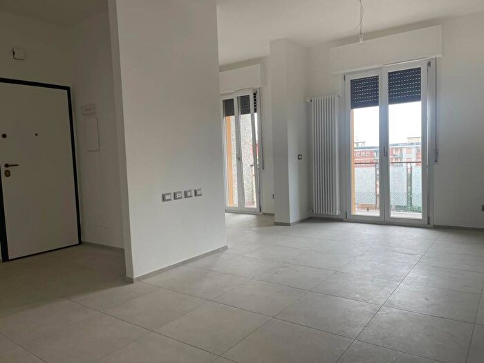 Appartamento trilocale in affitto in Via dei Carracci, Talon Croce, Casalecchio di Reno