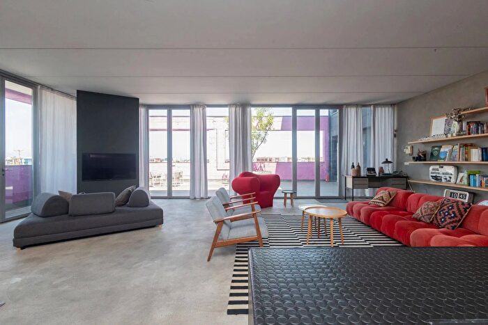 Appartamento trilocale in affitto in Via Leonardo Bistolfi Milano, Milano