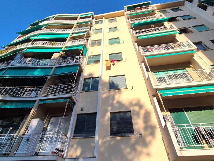 Appartamento bilocale in affitto in Viale Pio VII, Quarto, Genova