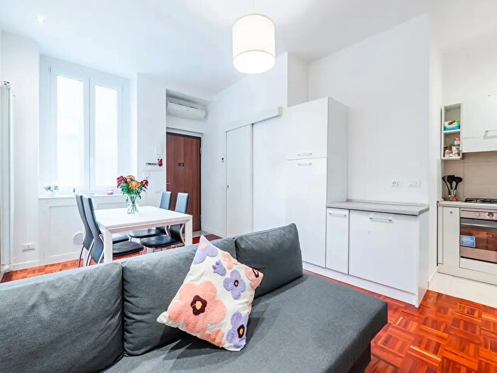 Appartamento bilocale in affitto in Via Coluccio Salutati, Milano