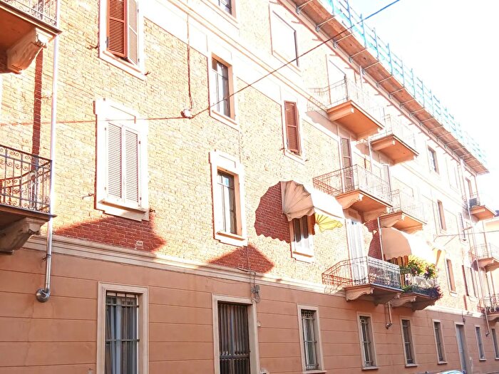 Appartamento quadrilocale in vendita in Via Sassi, Valenza