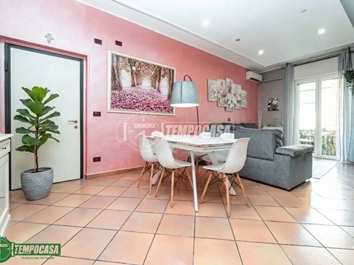 Appartamento bilocale in vendita in Via Privata Flumendosa, Milano
