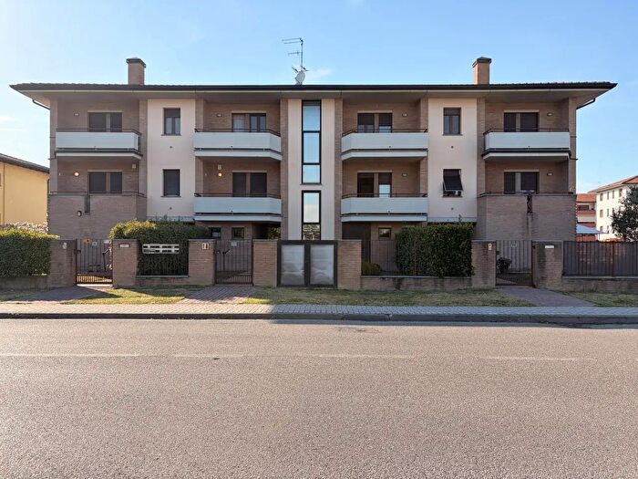 Appartamento bilocale in vendita in Via Sandro Pertini, Colorno
