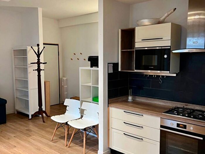 Appartamento bilocale in affitto in Viale Vincenzo Dandolo, Centro, Varese