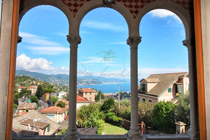 Appartamento con 5 locali in vendita in Via Aurelia, Santa Margherita Ligure