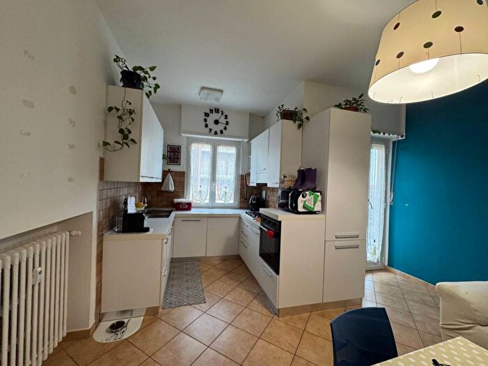 Appartamento trilocale in affitto in Via Montebello, Tabona Borgo Nuovo, Pinerolo