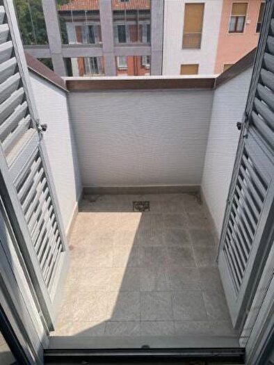 Appartamento bilocale in affitto in Largo Benedetto Cairoli, Cadorna Castello, Milano