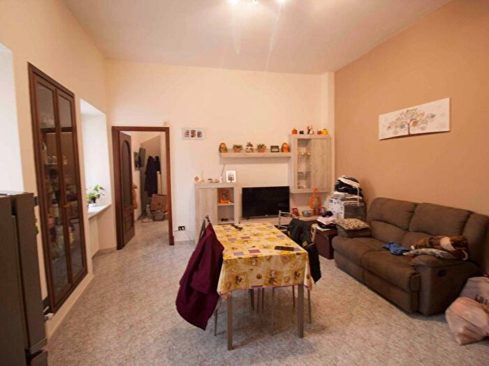 Appartamento bilocale in affitto in Via Santa Croce, Centro Storico, Moncalieri