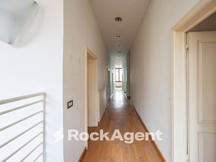 Casa con 6 locali in affitto in Piazzetta Spirito Santo, Piazza della Sala, Pistoia