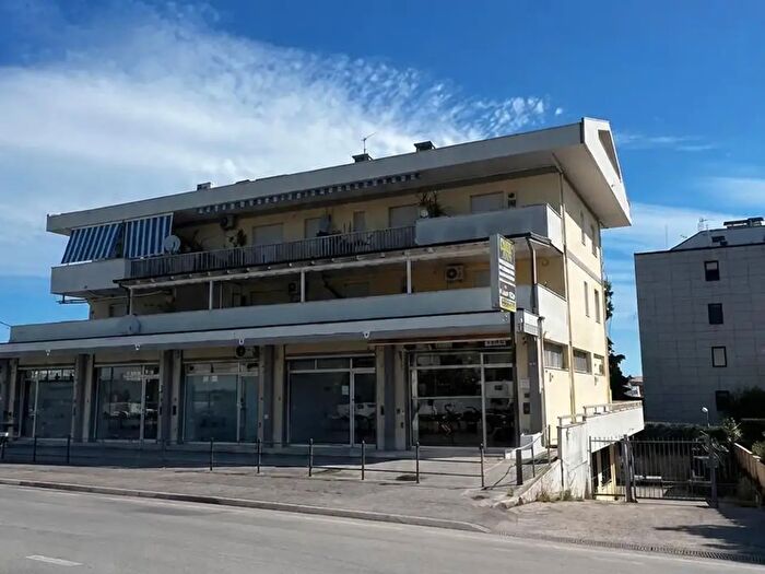 Appartamento trilocale in vendita in Montesilvano