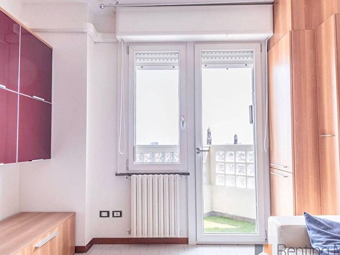 Appartamento bilocale in affitto in Via Valenza, Navigli Darsena, Milano