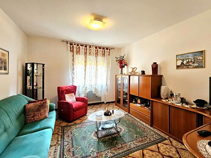 Appartamento trilocale in vendita in Via Marziale, Este