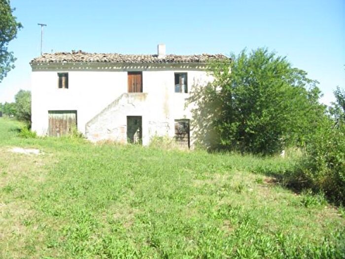 Casa con 6 locali in vendita in Via Follonica, San Paolo Di Jesi