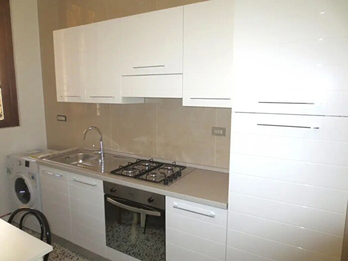 Appartamento bilocale in affitto in Via Ciro Menotti, Milano