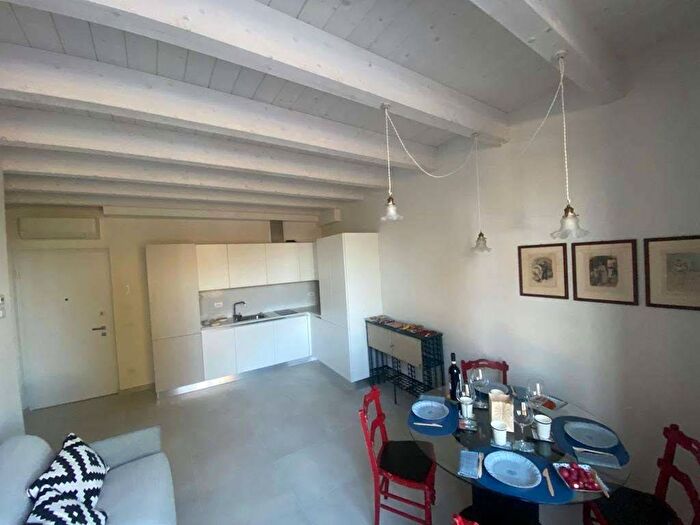 Appartamento monolocale in affitto in Centro, Mantova