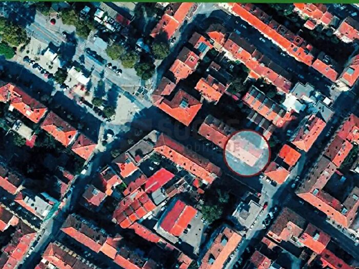 Appartamento bilocale in vendita in Piazza Puccini, Firenze