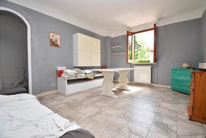 Casa con 5 locali in vendita in Via Castiglione, Pietrasanta