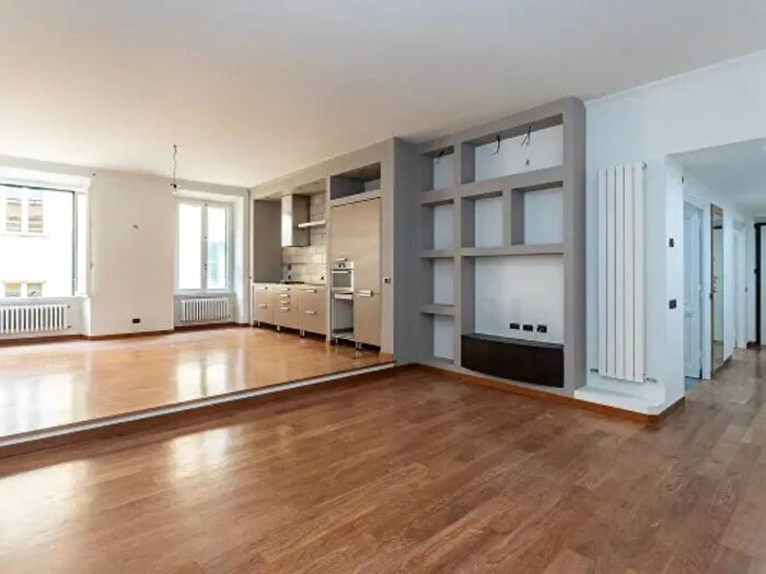 Appartamento quadrilocale in affitto in Via Sabotino, Roma
