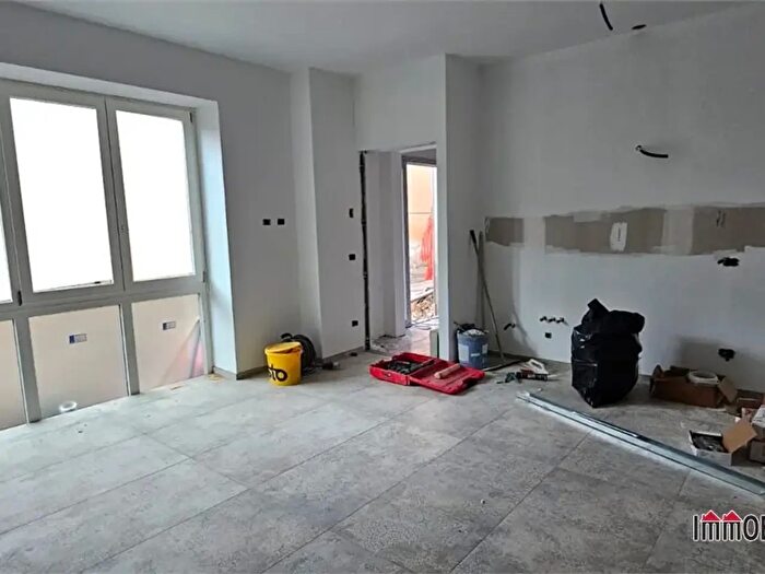 Appartamento trilocale in vendita in Poggibonsi