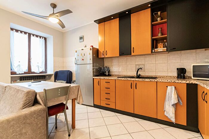 Appartamento bilocale in vendita in Via Laghetto, Ceriano Laghetto