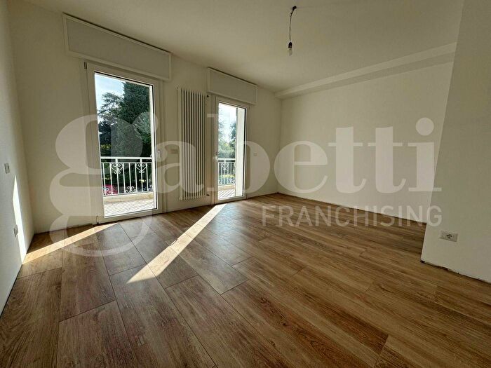 Appartamento con 5 locali in vendita in Via San Pio X, Castelfranco Veneto