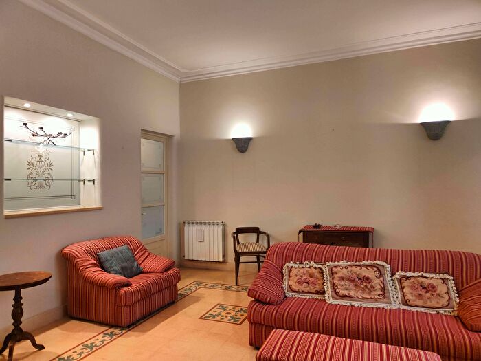 Appartamento con 5 locali in affitto in Via Tagliamento, Catania