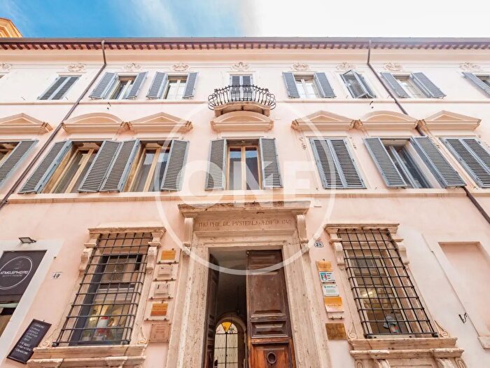 Appartamento con 5 locali in vendita in Via Trevio, Tivoli