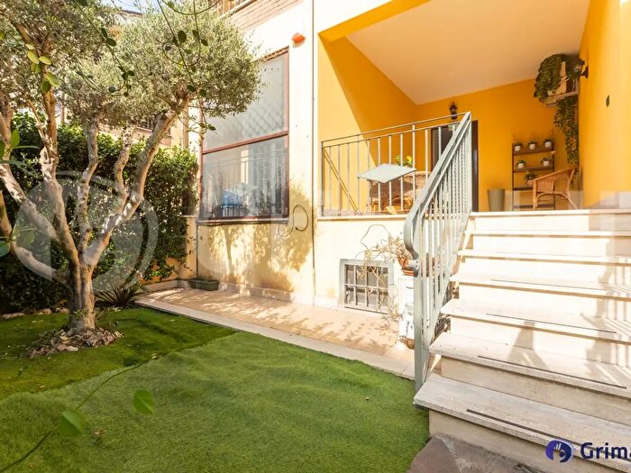 Casa quadrilocale in vendita in Via Cristoforo Colombo, Roma