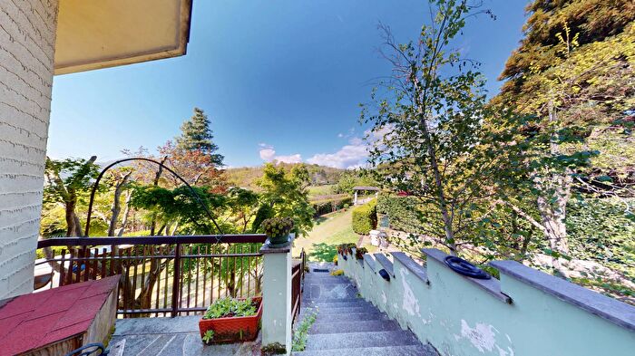 Casa con 13 locali in vendita in Via Buttigliera, Villarbasse