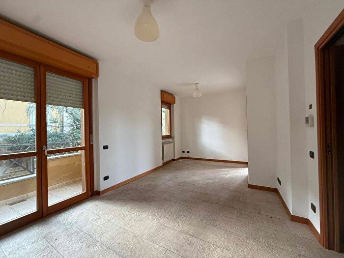 Appartamento trilocale in affitto in Via Dante Alighieri, Centro, Cerro Maggiore