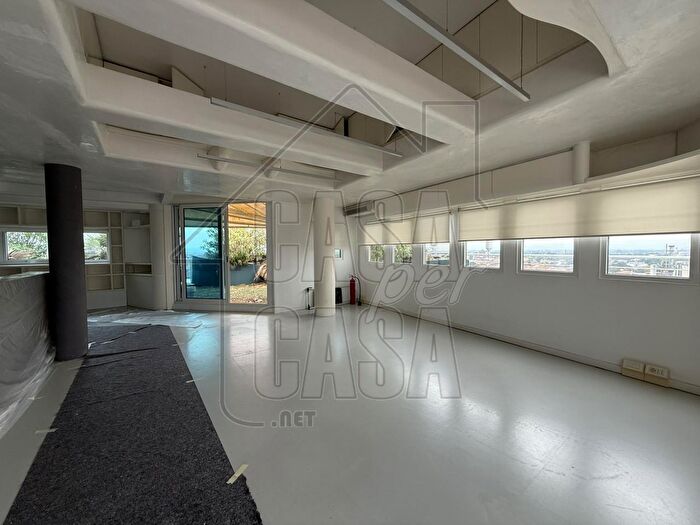 Appartamento con 5 locali in vendita in Corso Garibaldi, Padova