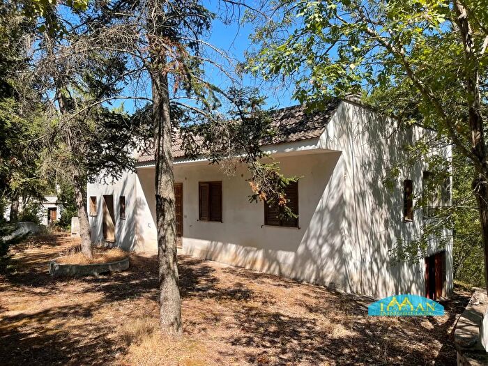 Casa con 5 locali in vendita in Contrada Montedoro Piccolo, Ceglie Messapica