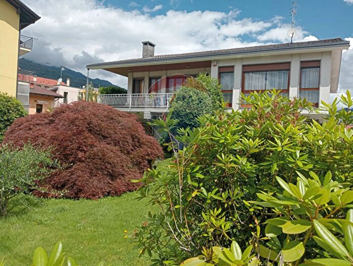 Case in Vendita e in Affitto - 2