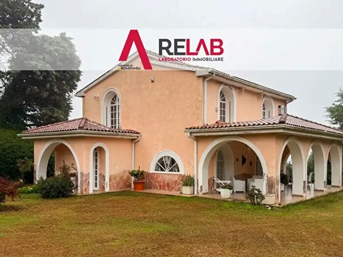 Casa con 5 locali in vendita in Via Olmata Tre Cancelli, Bracciano