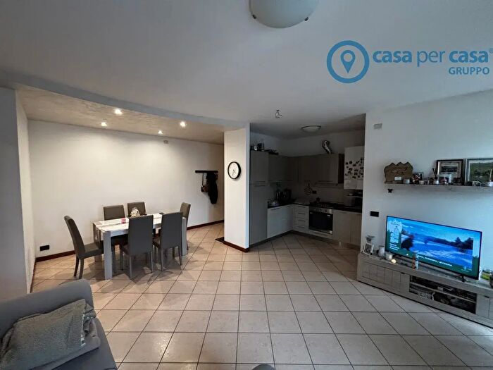 Appartamento trilocale in vendita in Stanghella