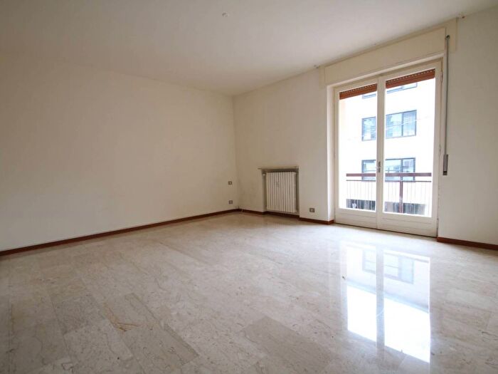 Appartamento con 5 locali in affitto in Via Milano, Centro, Bergamo