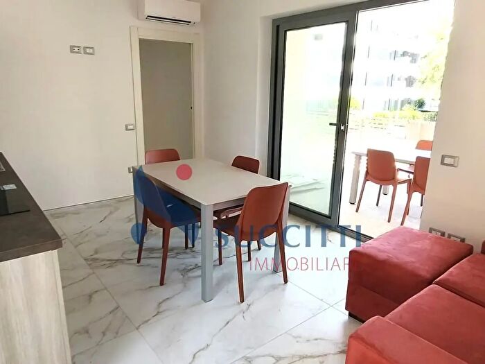 Appartamento trilocale in vendita in Via Rovigo, Alba Adriatica