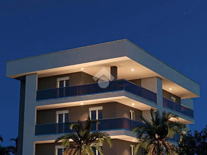 Appartamento trilocale in vendita in Via della Libertà, Bisceglie