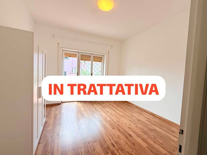 Appartamento monolocale in affitto in Via dell'Acqua Paola, Gemelli Pineta Sacchetti, Roma