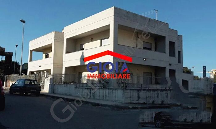 Appartamento in vendita in Via Volpicella Mondragone Campania, Mondragone